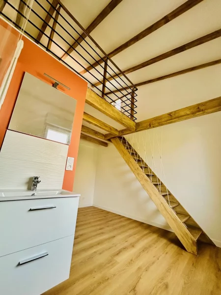 Mezzanine 1